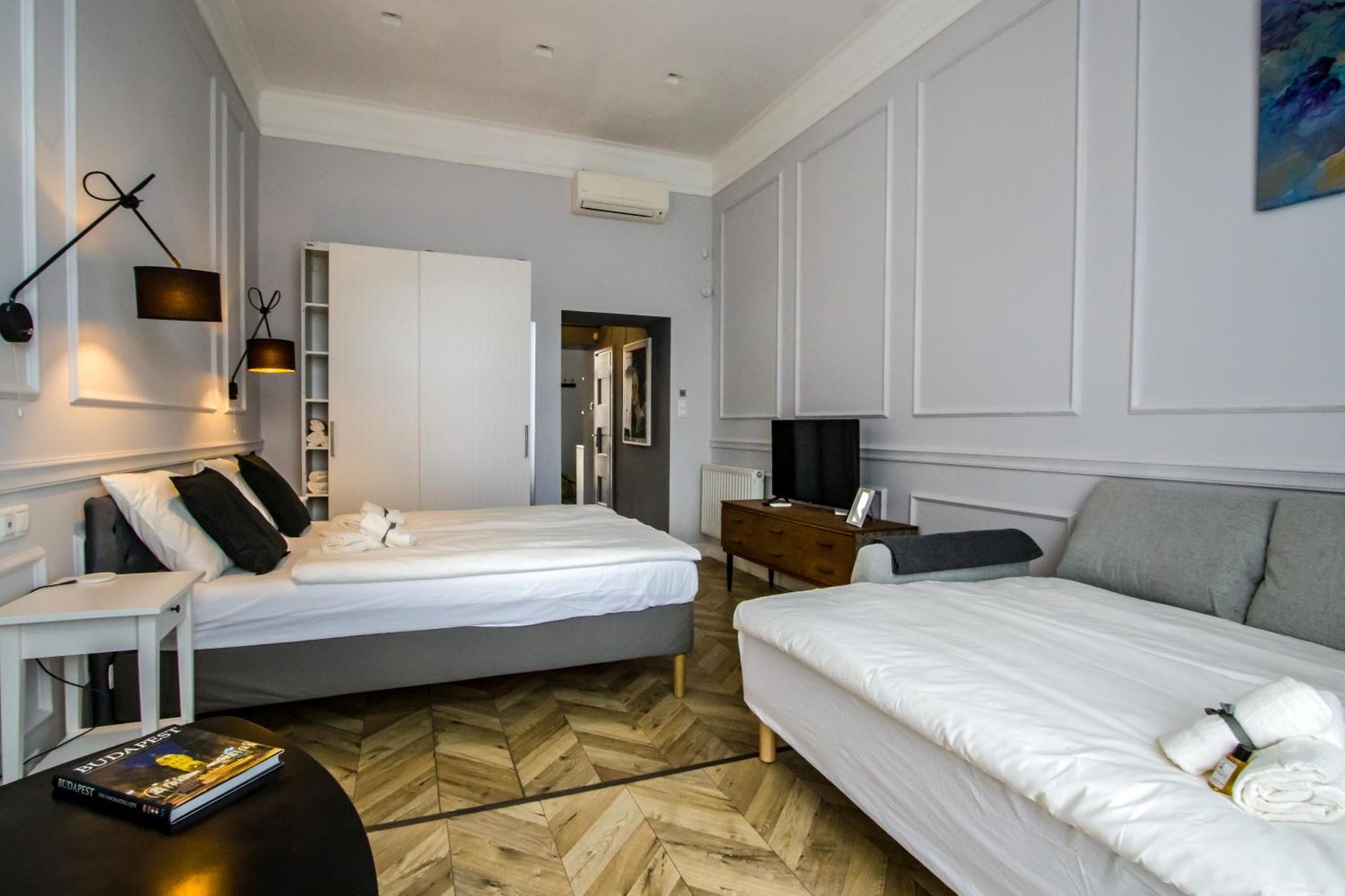 Wilson'S Oktogon Square Suite Apartment Βουδαπέστη Εξωτερικό φωτογραφία